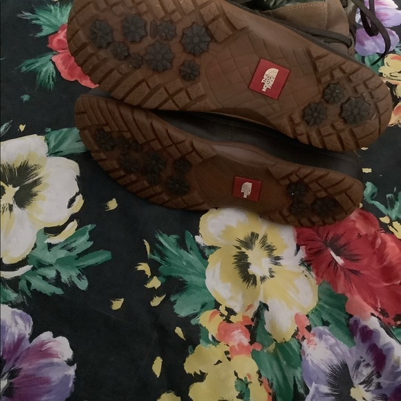 Women’s winter boots The North face size9 no tear - Picture 10 of 15